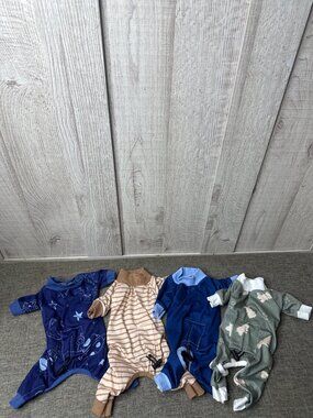 Dog Pajamas Size XS Recovery Suit Shedding Jammies Cozy Lightweight Set of 4